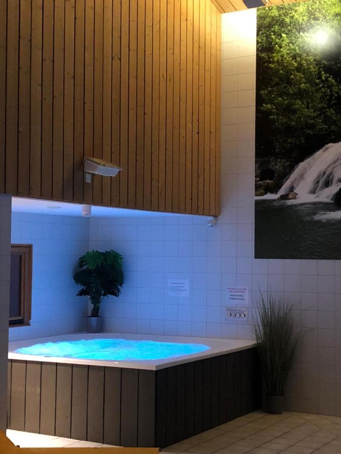Etoile Des Neiges Piscine Spa Sauna Métabief Eksteriør bilde