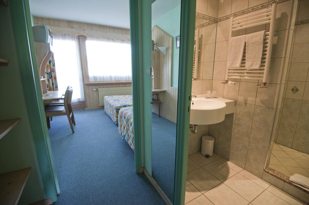 Etoile Des Neiges Piscine Spa Sauna Métabief Rom bilde
