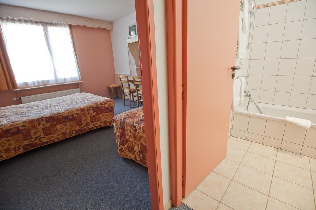 Etoile Des Neiges Piscine Spa Sauna Métabief Rom bilde